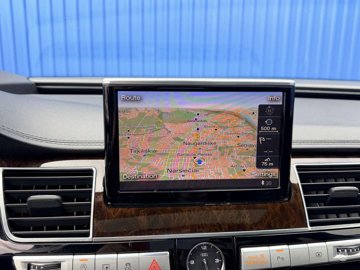 Audi A8 L, 4.0 l., Седан