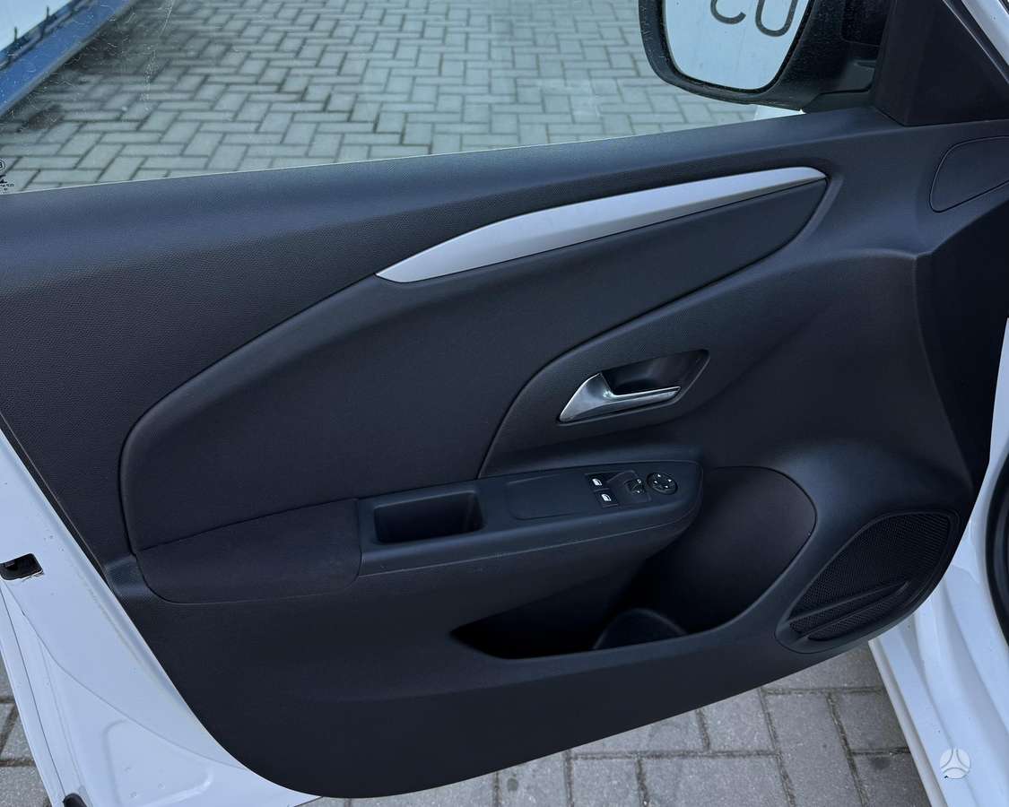 Opel Corsa, 1.2 l., hatchback