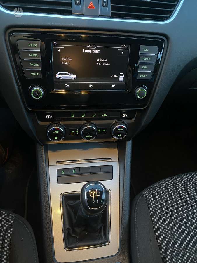 Škoda Octavia - 9