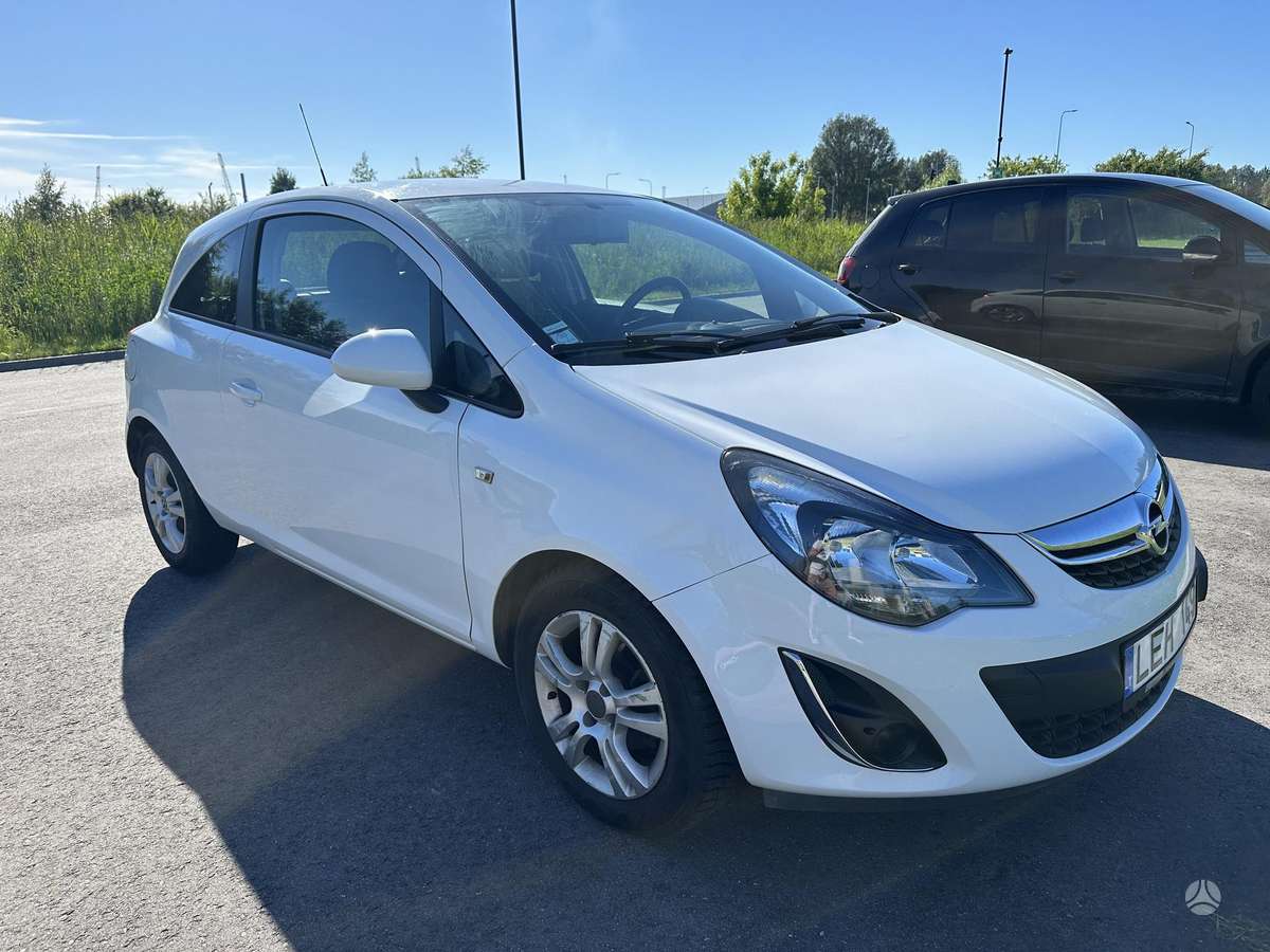 Opel Corsa, 1.3 l., Хэтчбек