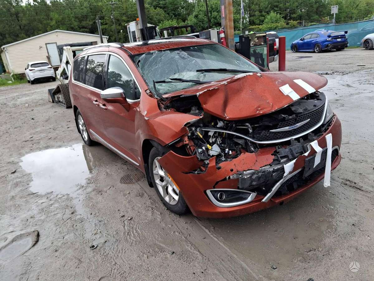 Chrysler Pacifica, 3.6 l., Минивэн