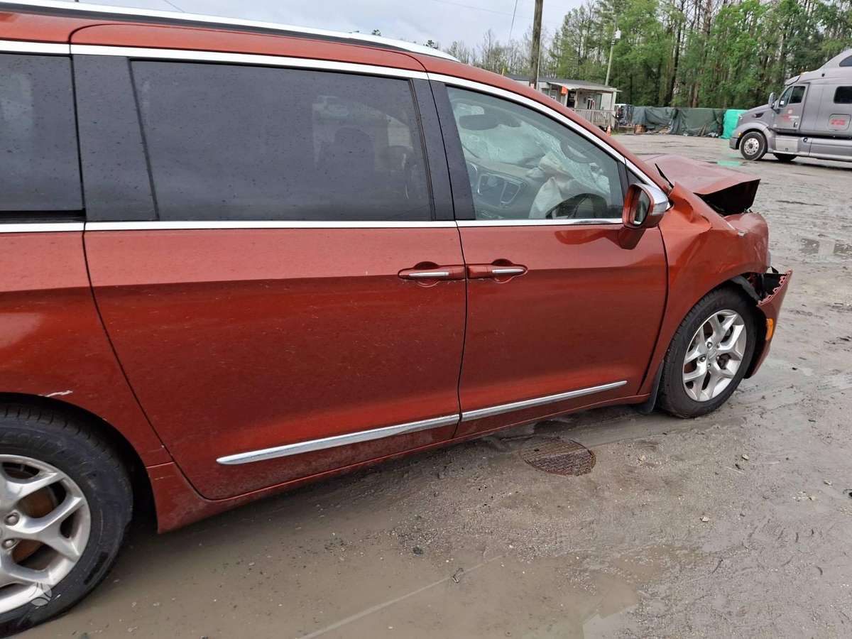 Chrysler Pacifica, 3.6 l., Минивэн