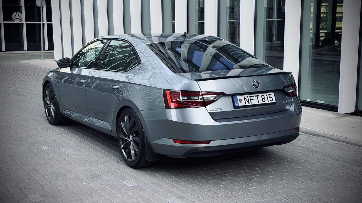 Škoda Superb - 2