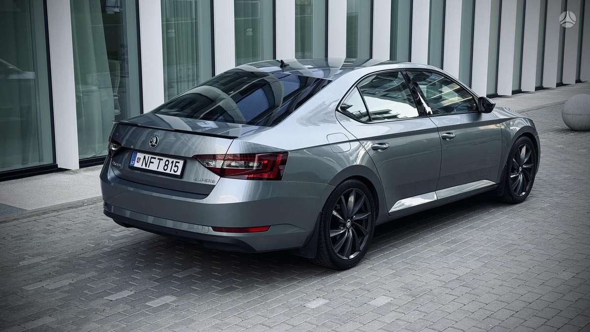 Škoda Superb - 4