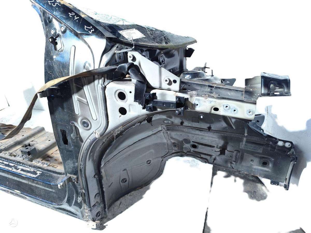 Audi Quattro hood (front, rear)