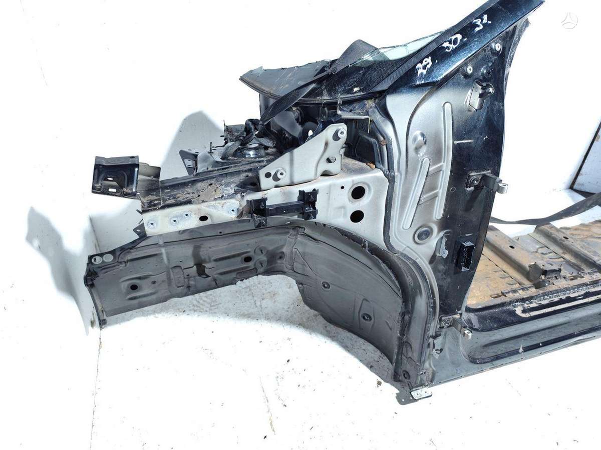 Audi Quattro hood (front, rear)