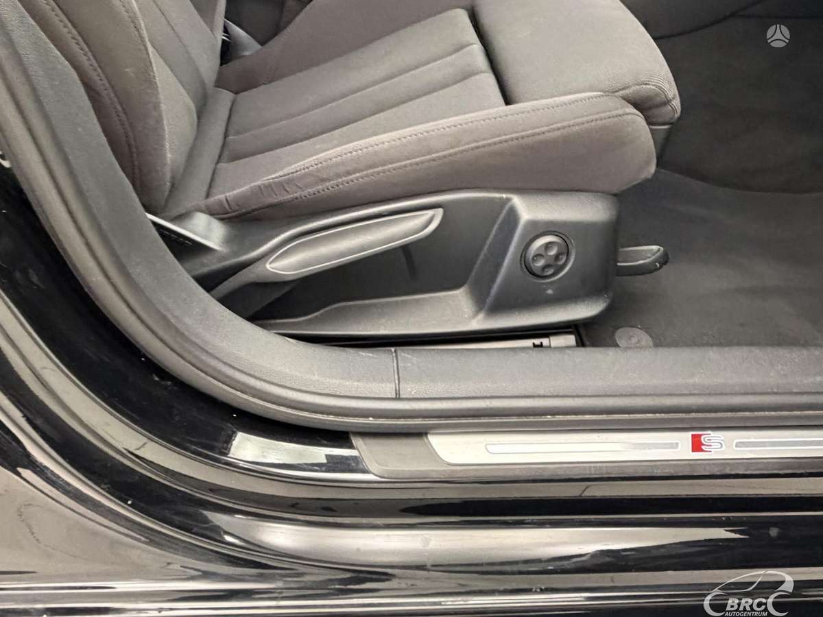 Audi A4, 2.0 l., wagon