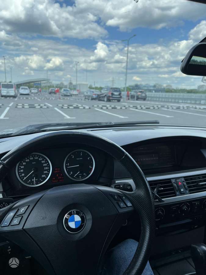 BMW 520, 2.0 l., Универсал