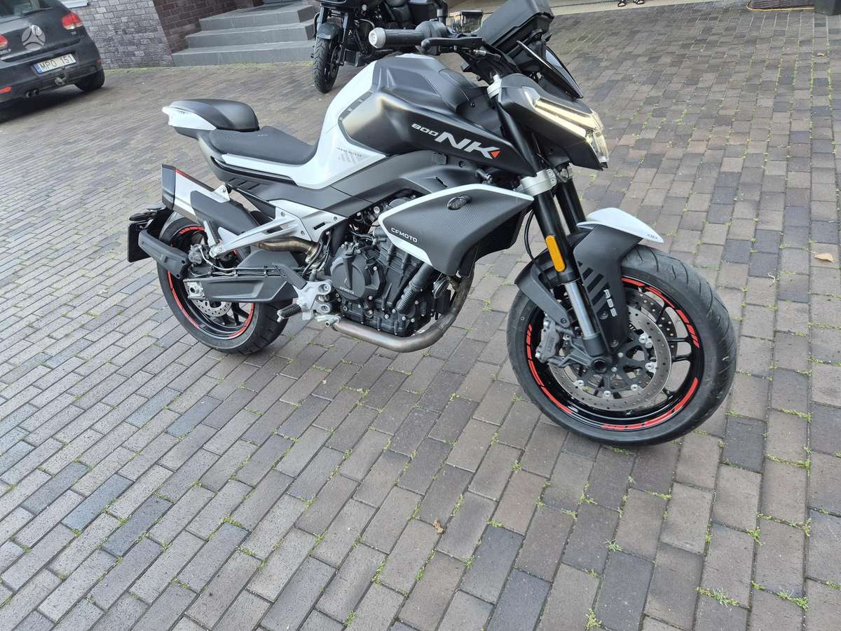 CFMOTO 800NK 800cc, superbikes
