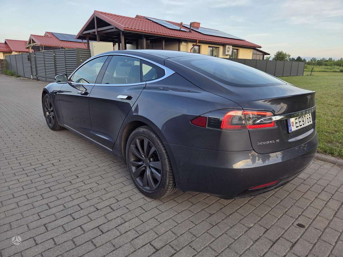 Tesla Model S, 75 kWh, hatchback