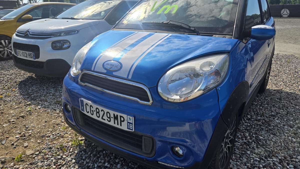 Microcar M8, 0.5 l., hatchback