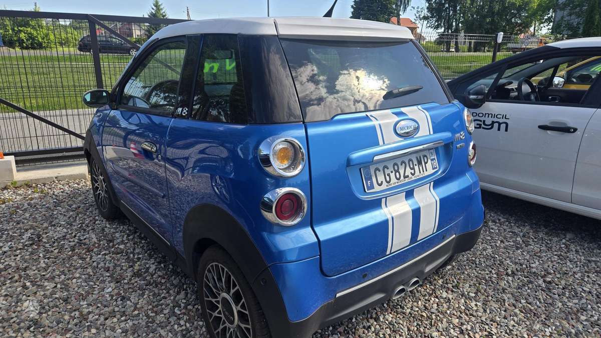 Microcar M8, 0.5 l., hatchback