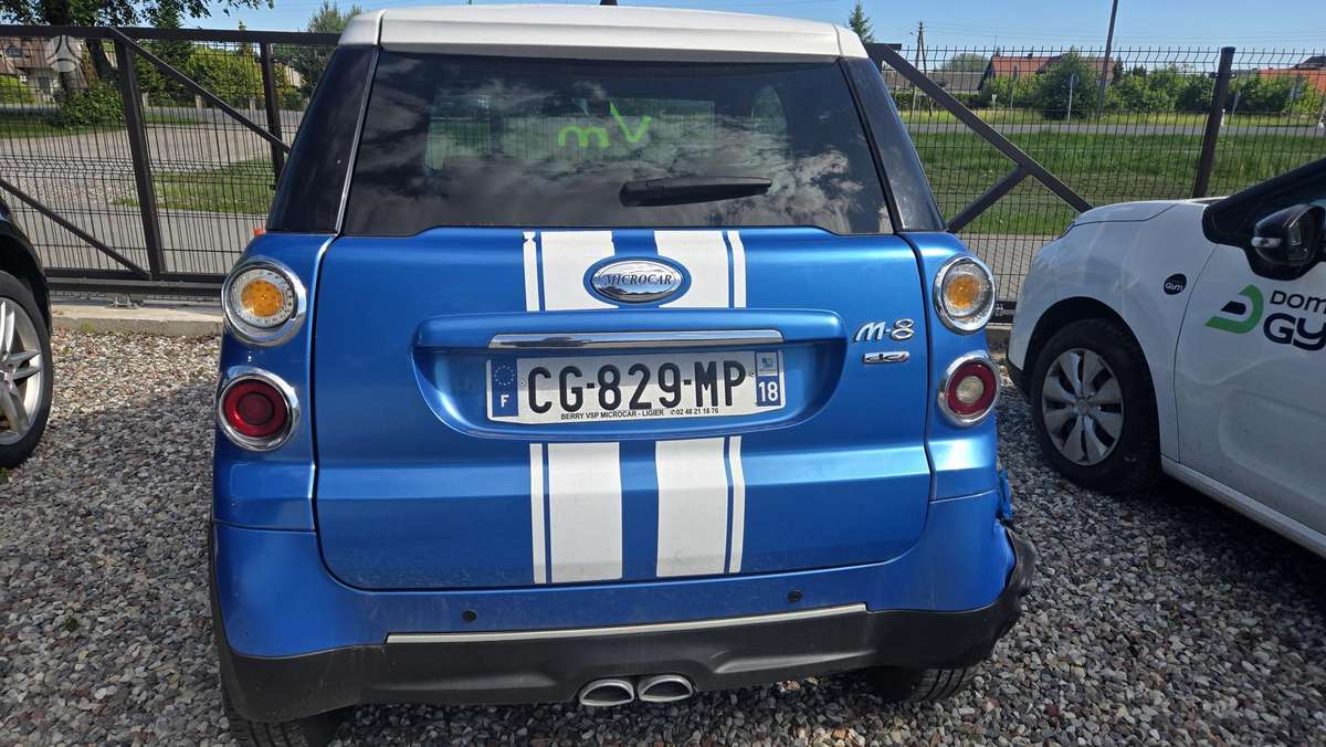 Microcar M8, 0.5 l., hatchback