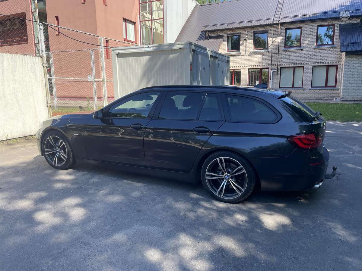 BMW 520, 2.0 l., wagon