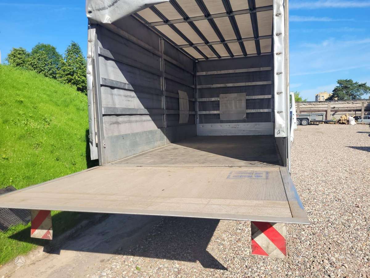 Iveco Daily, cargo van