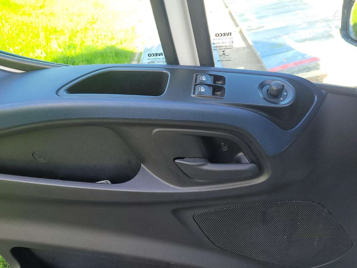 Iveco Daily, cargo van