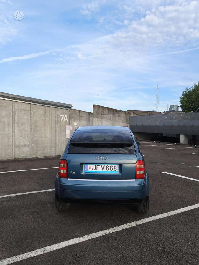 Audi A2, 1.4 l., Хэтчбек