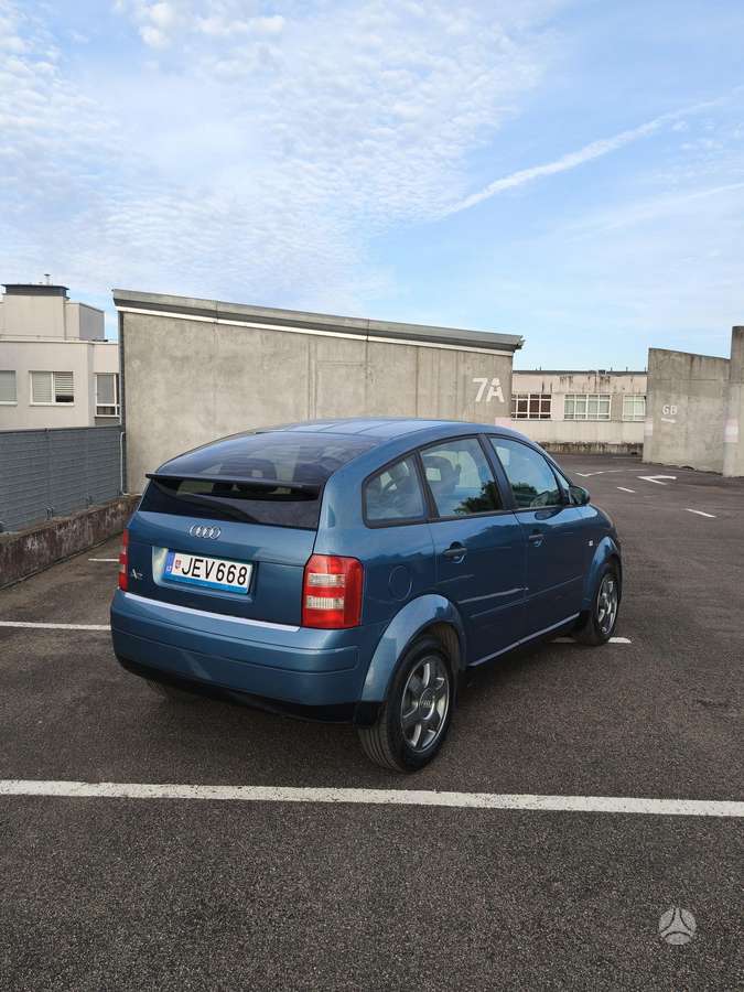Audi A2, 1.4 l., Хэтчбек