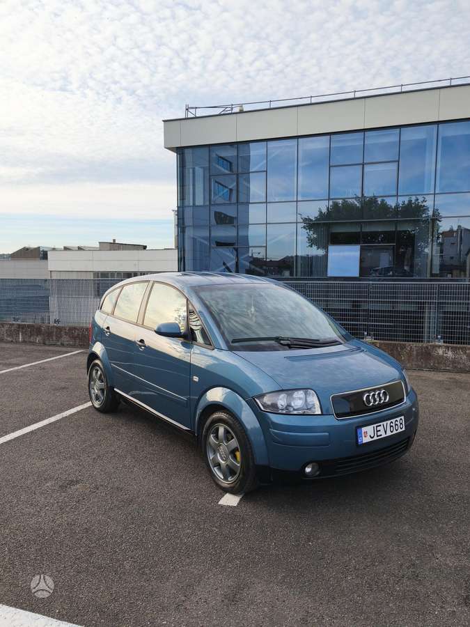 Audi A2, 1.4 l., Хэтчбек