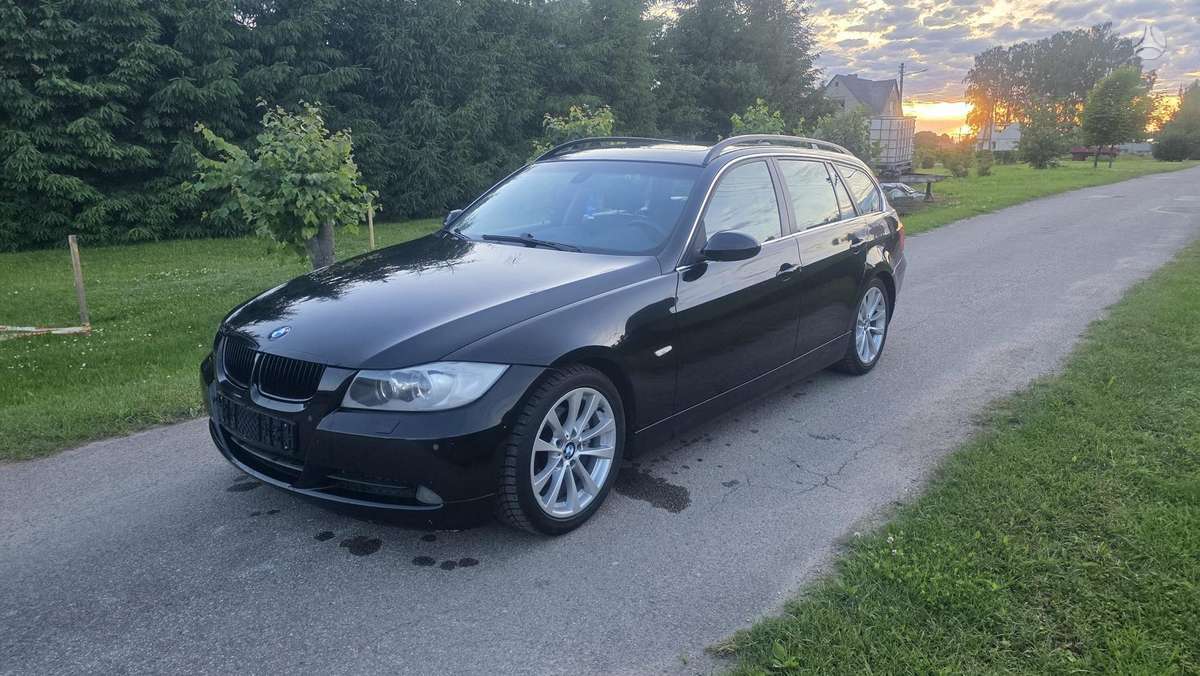 BMW 325, 2.5 l., wagon