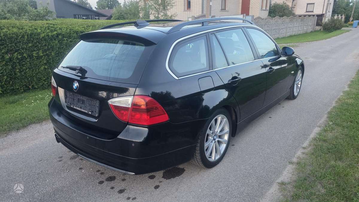 BMW 325, 2.5 l., wagon