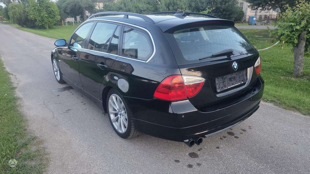 BMW 325, 2.5 l., wagon