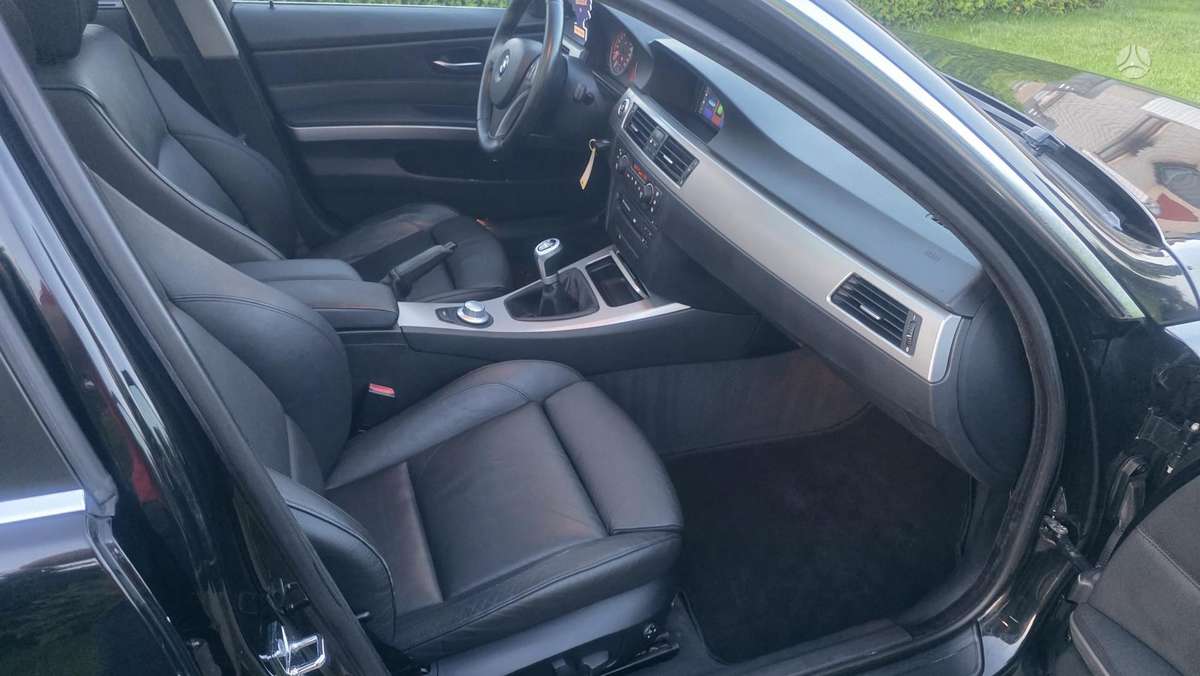 BMW 325, 2.5 l., wagon
