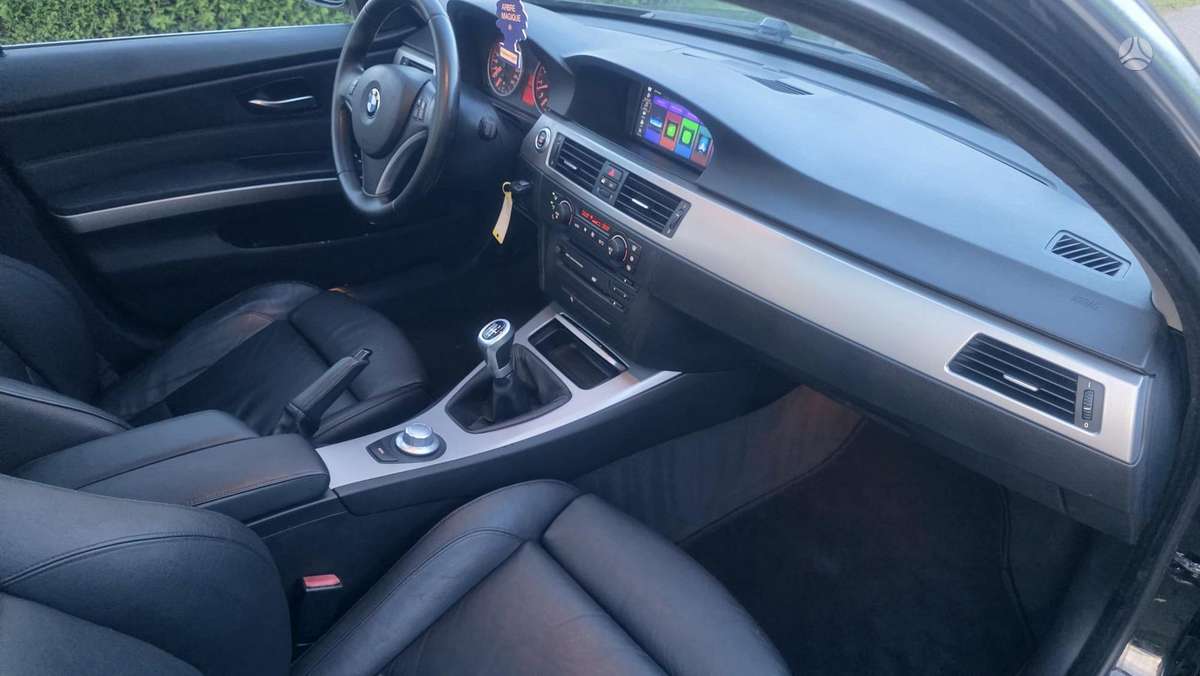 BMW 325, 2.5 l., wagon
