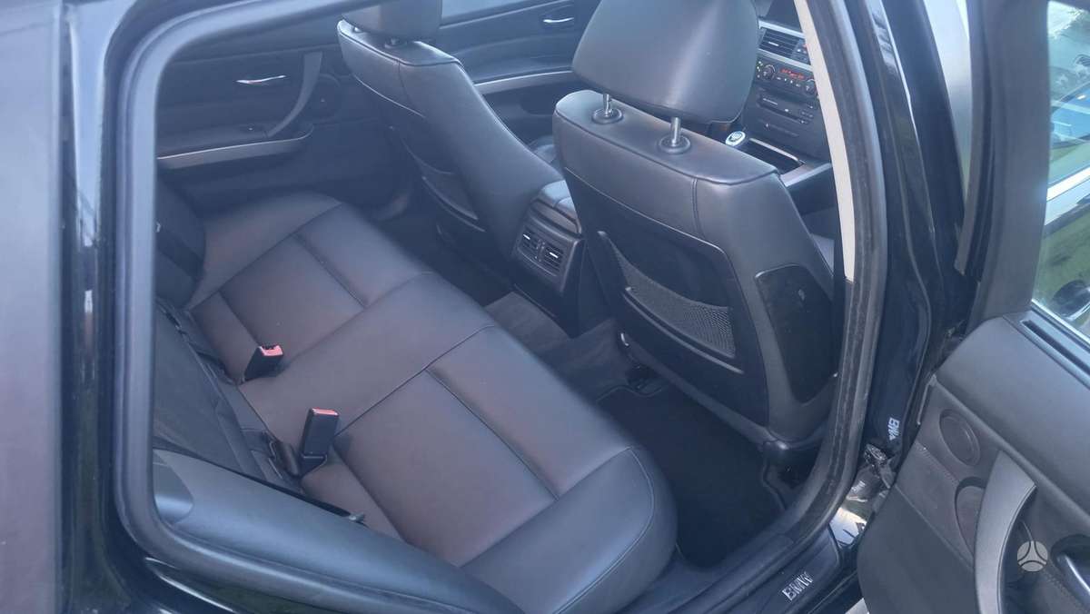 BMW 325, 2.5 l., wagon