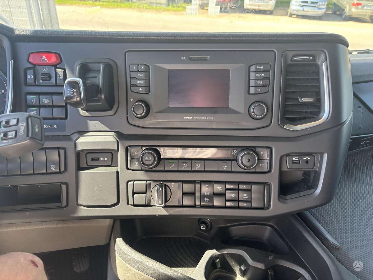 Scania R410, шасси