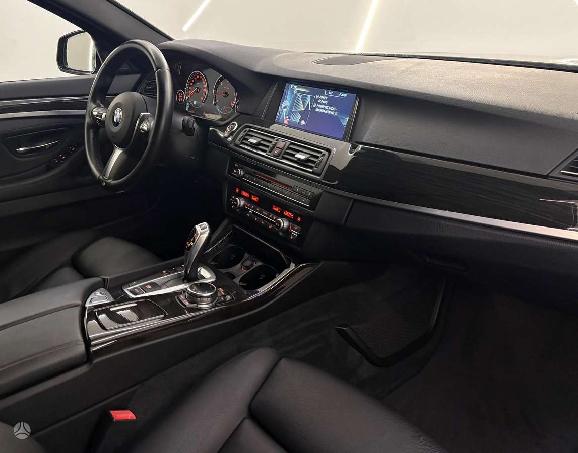 BMW 535, 3.0 l., wagon