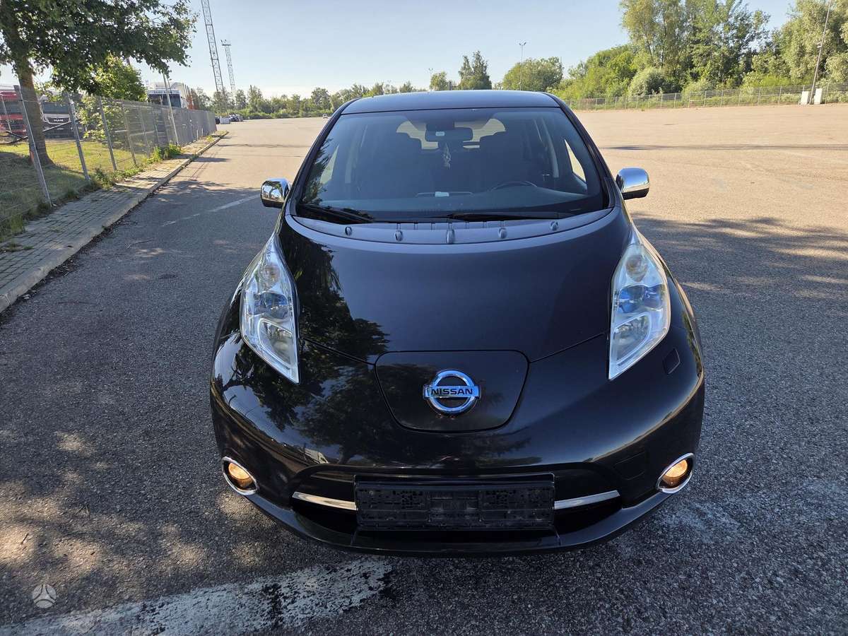 Nissan Leaf, Хэтчбек