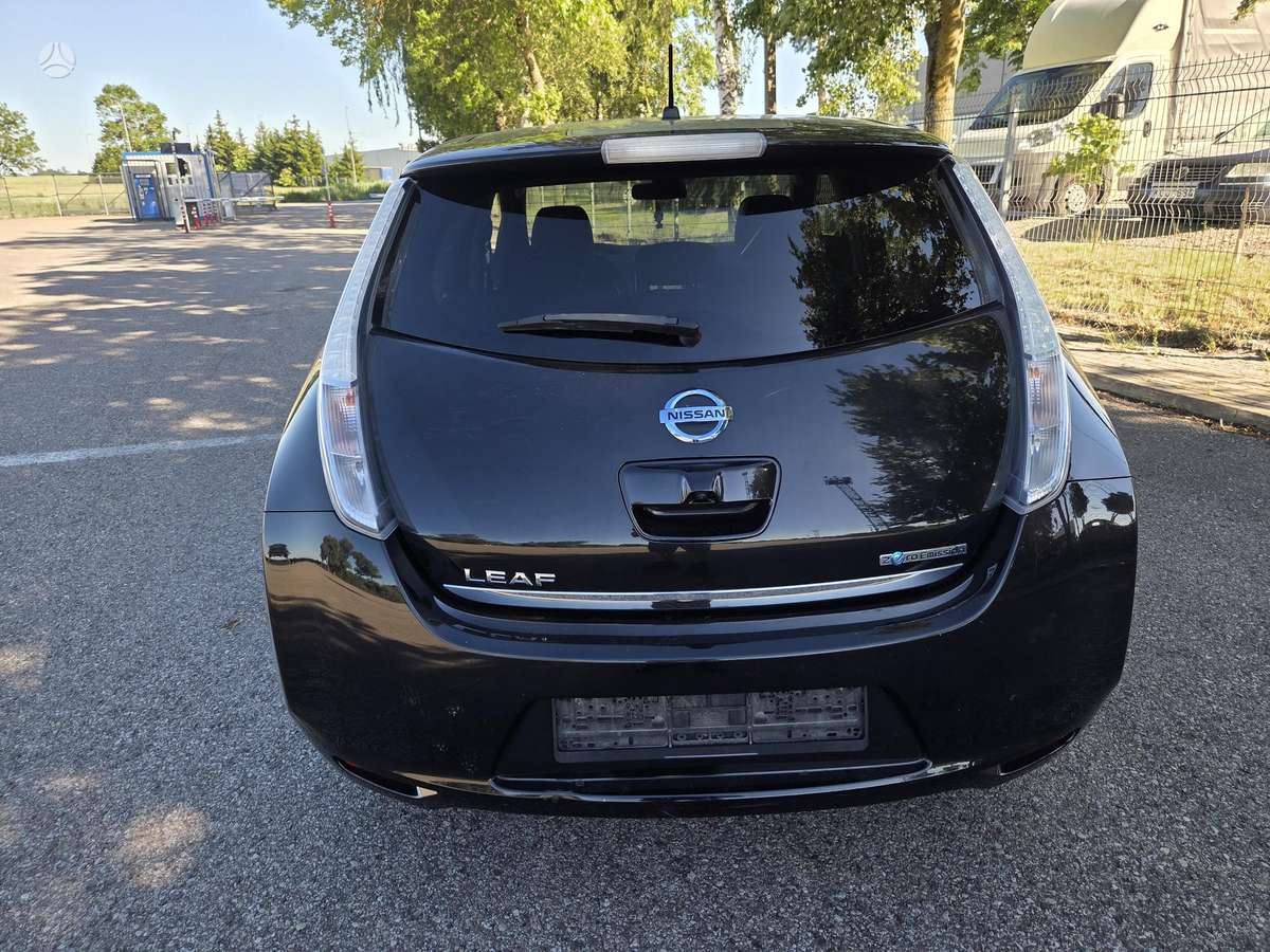 Nissan Leaf, Хэтчбек