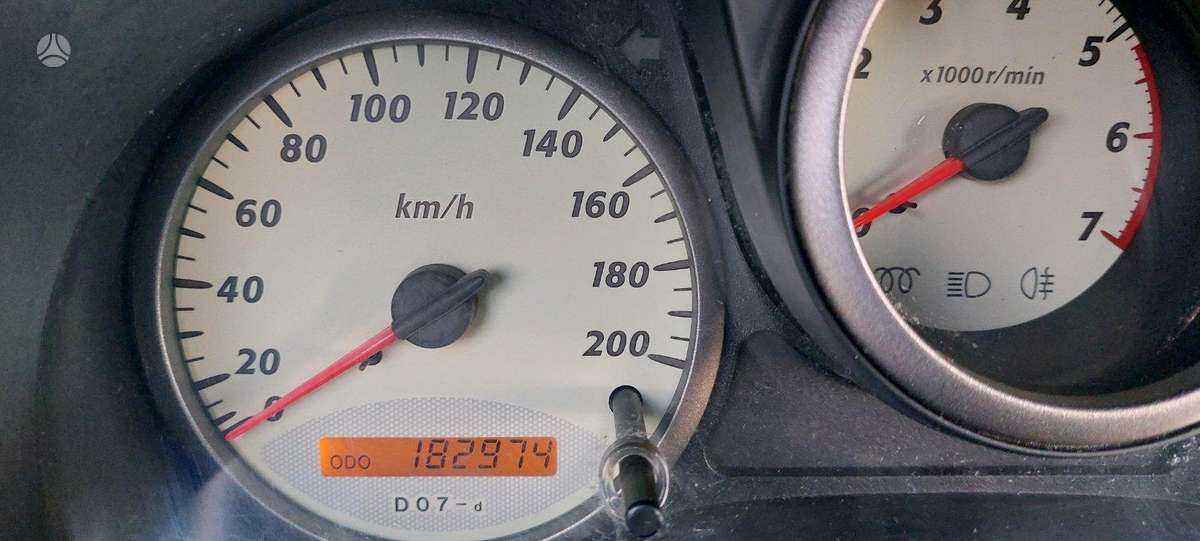 Toyota RAV4 - 5
