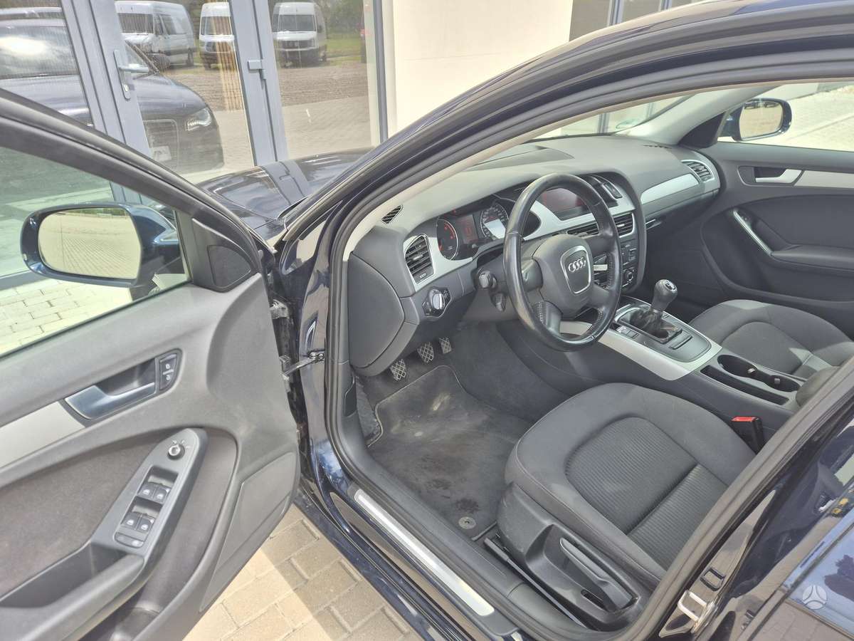 Audi A4, 2.0 l., Универсал