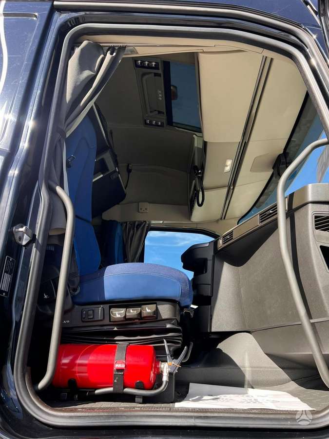 Volvo FH 460 I-SAVE RETARDER, double sleeper