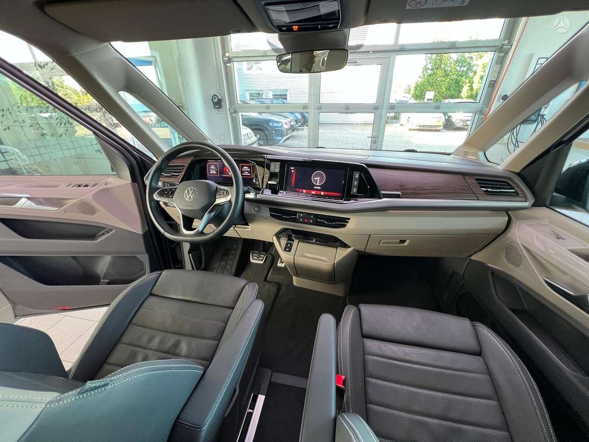 Volkswagen Multivan, 2.0 l., Минивэн