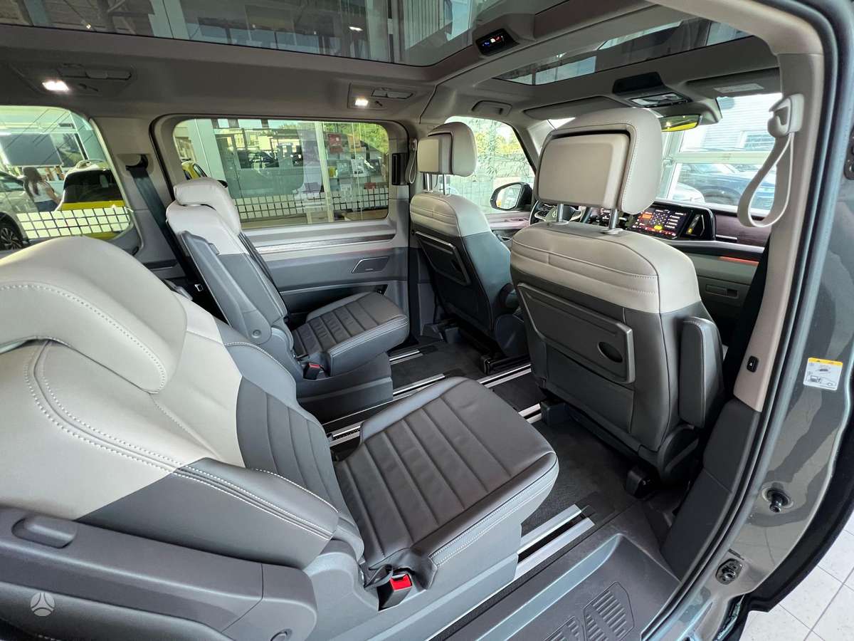 Volkswagen Multivan, 2.0 l., Минивэн