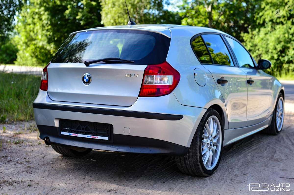 BMW 116, 1.6 l., hatchback