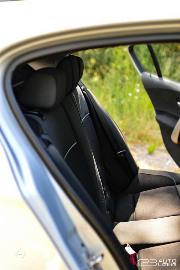 BMW 116, 1.6 l., hatchback
