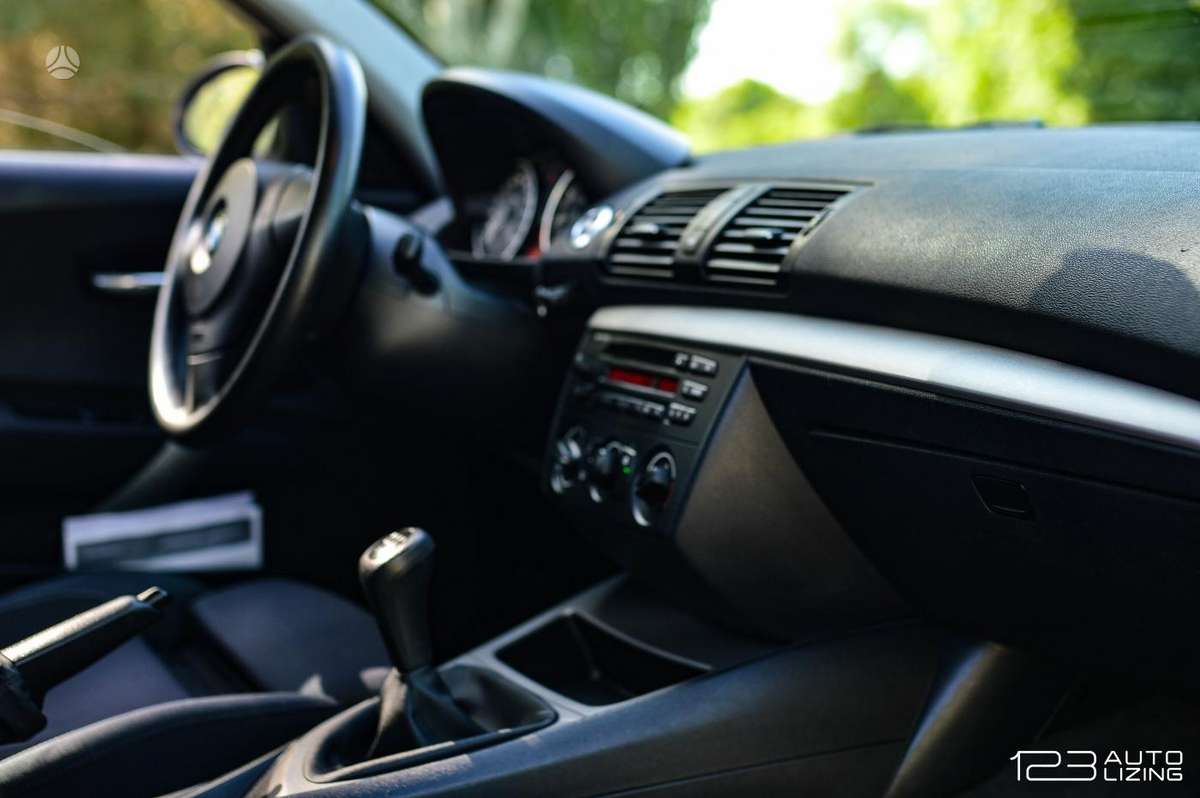 BMW 116, 1.6 l., hatchback