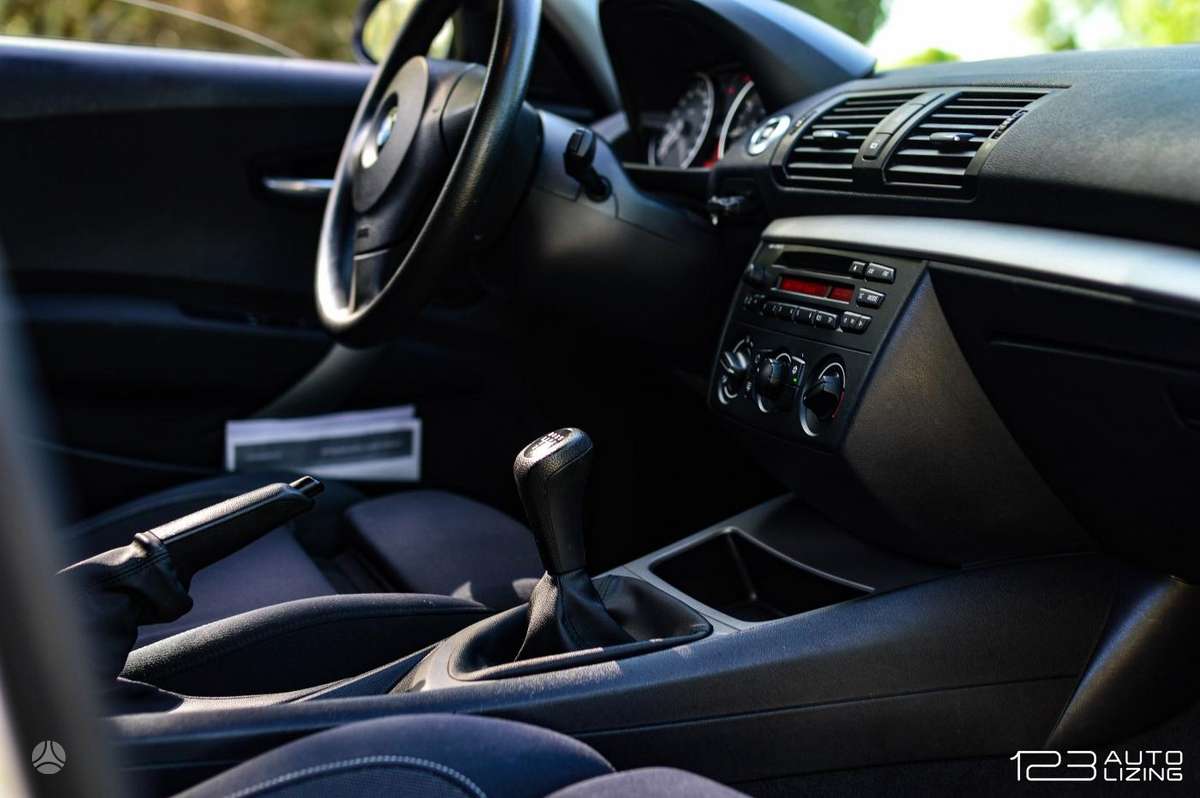 BMW 116, 1.6 l., hatchback