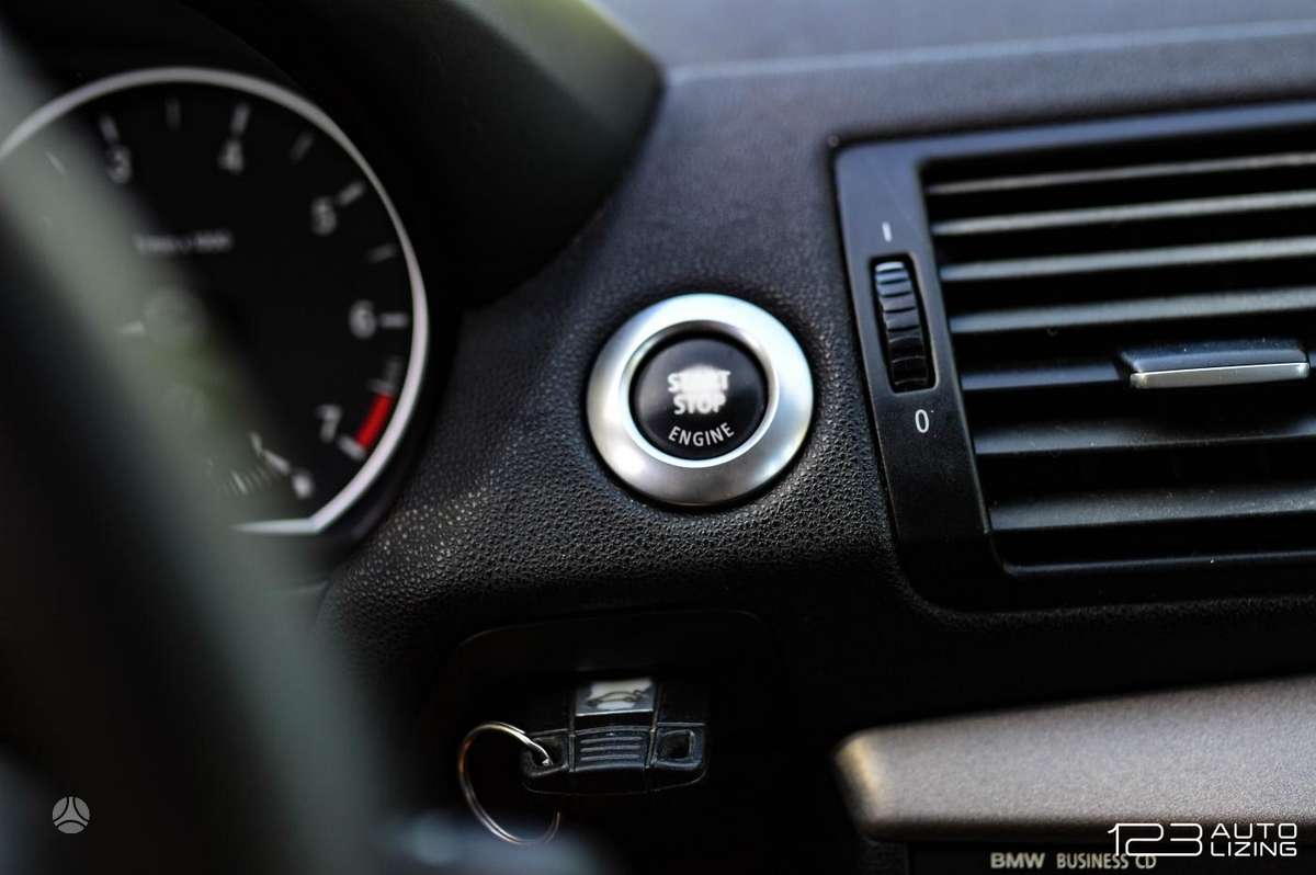 BMW 116, 1.6 l., hatchback