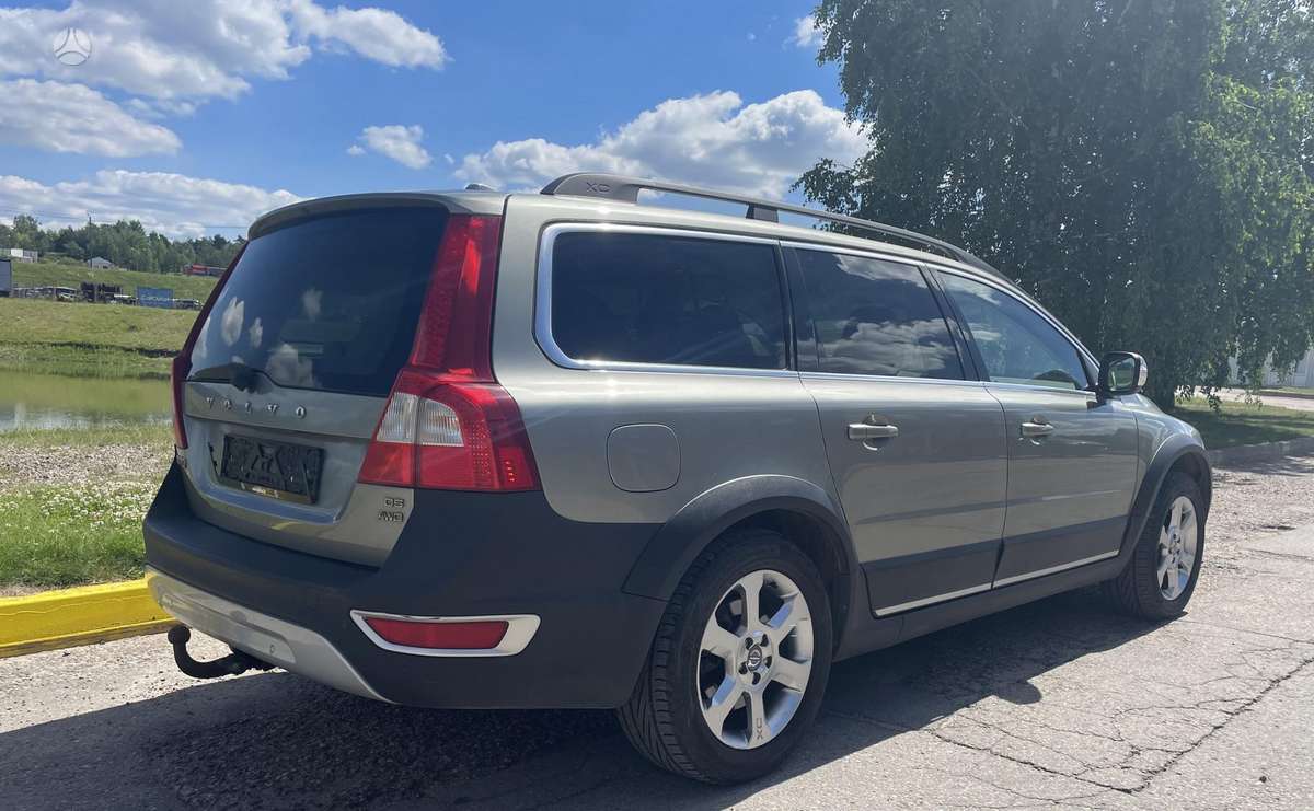 Volvo XC70, 2.4 l., Универсал