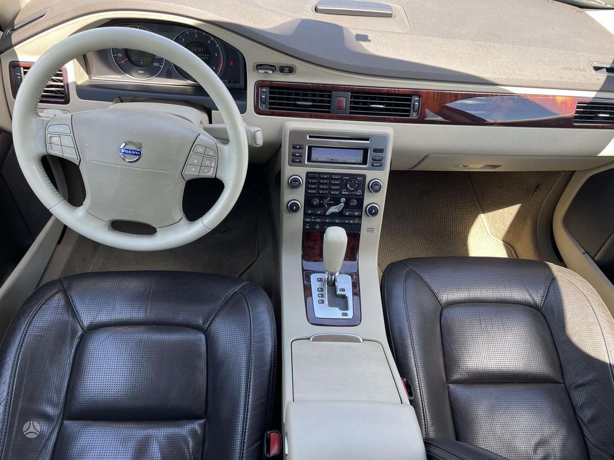 Volvo XC70, 2.4 l., Универсал