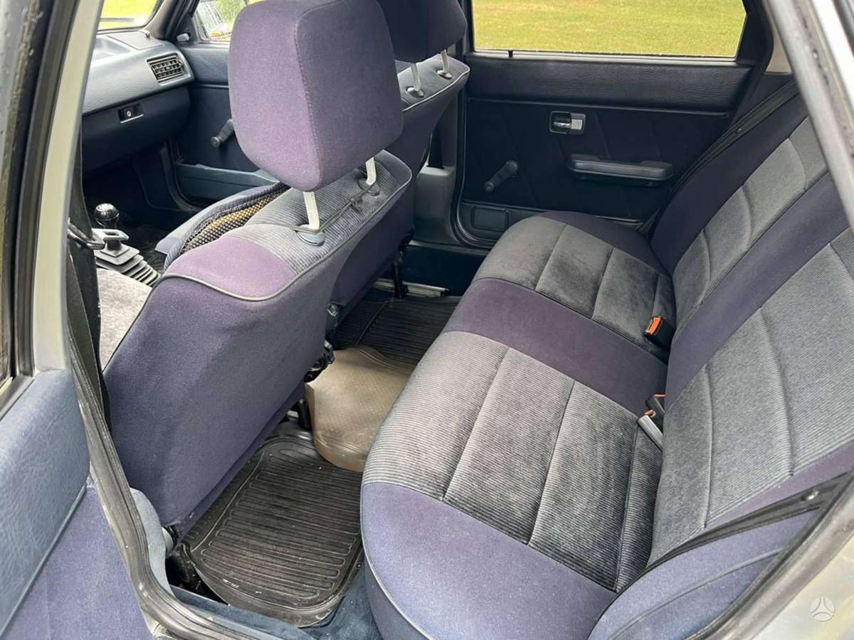 Audi 80, 1.8 l., Седан