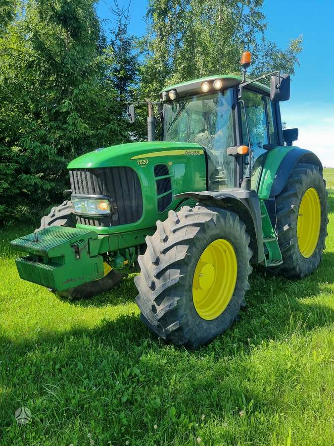 John Deere 7530 premiu, traktoriai