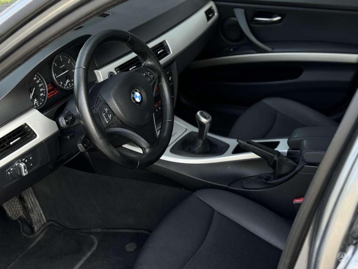 BMW 318, 2.0 l., Универсал