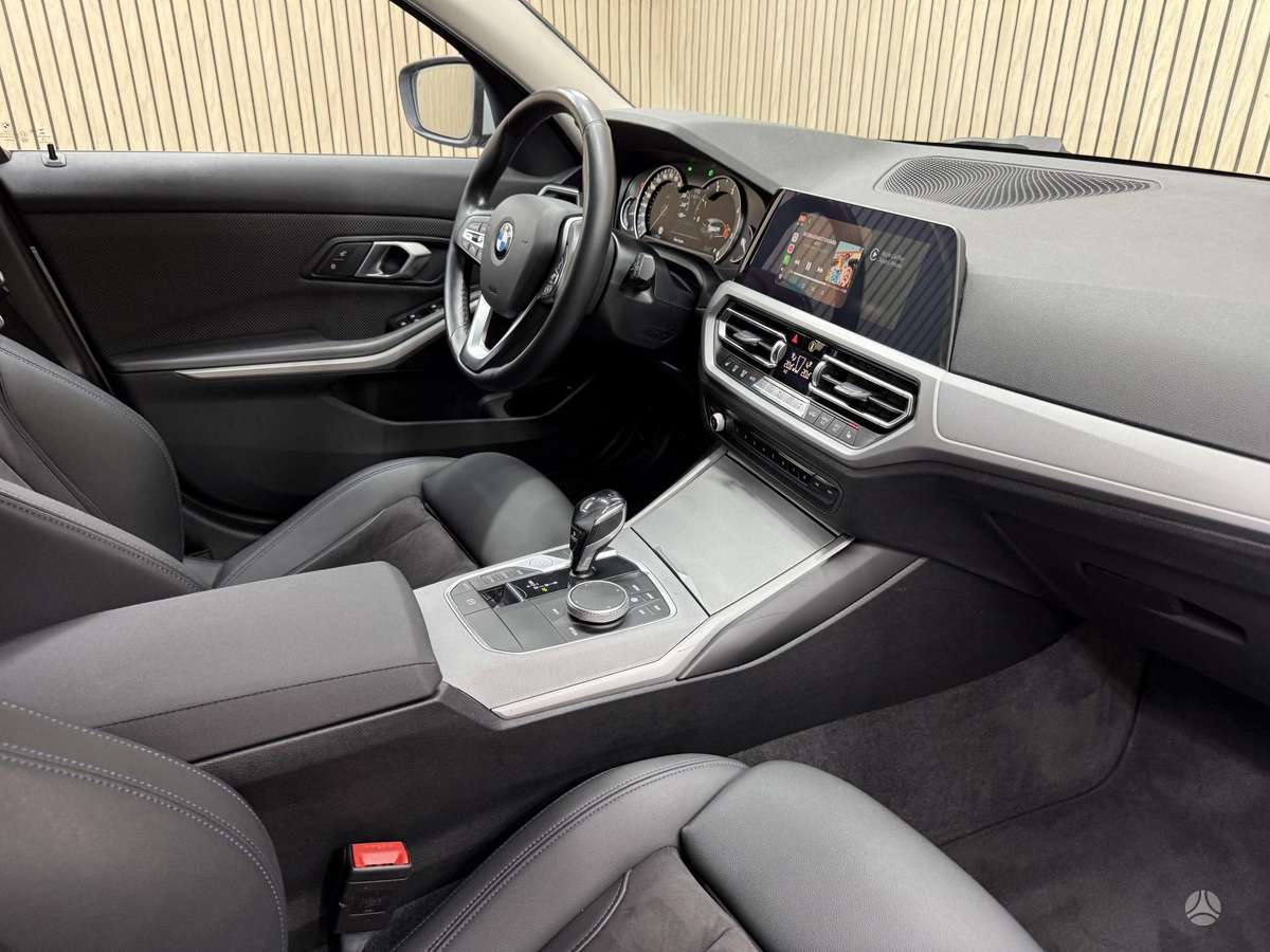BMW 320, 2.0 l., Универсал