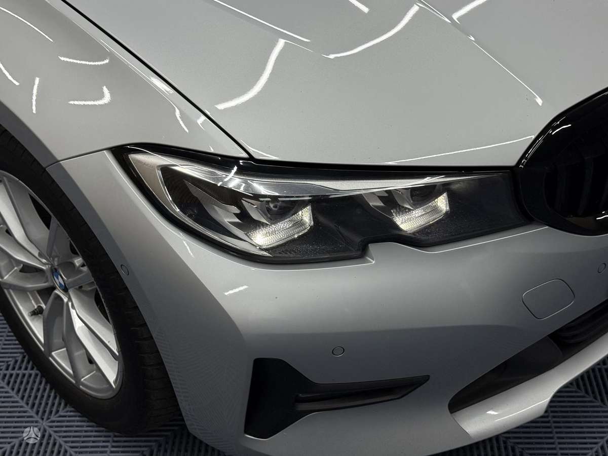 BMW 320, 2.0 l., Универсал